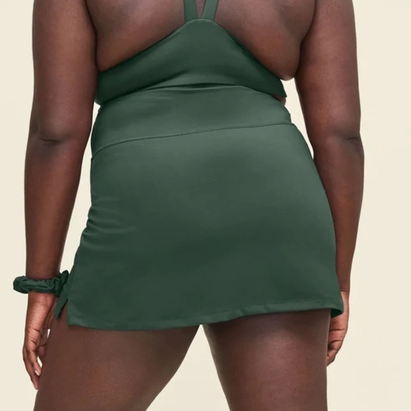 Girlfriend Collective Moss Sport Skirt Size 4X - Picture 3 of 11